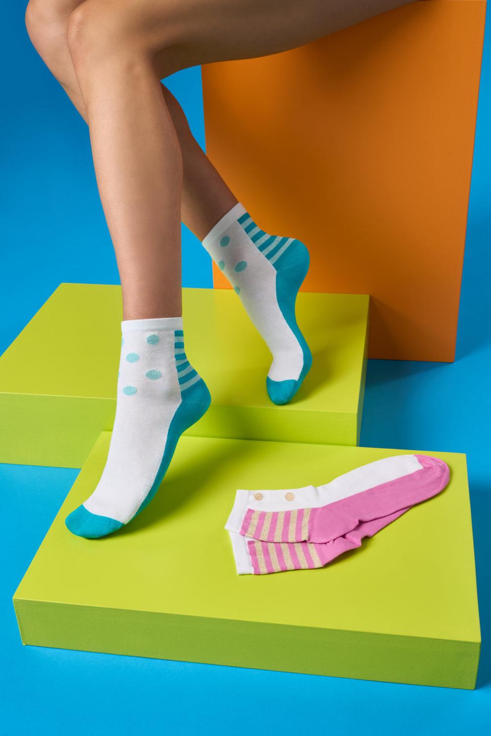 SiSi Union Calzino - White quarter high cotton ankle socks with polka dot and stripe pattern with lam̩ detailing, plain cuff, available in pink/gold and turquoise.